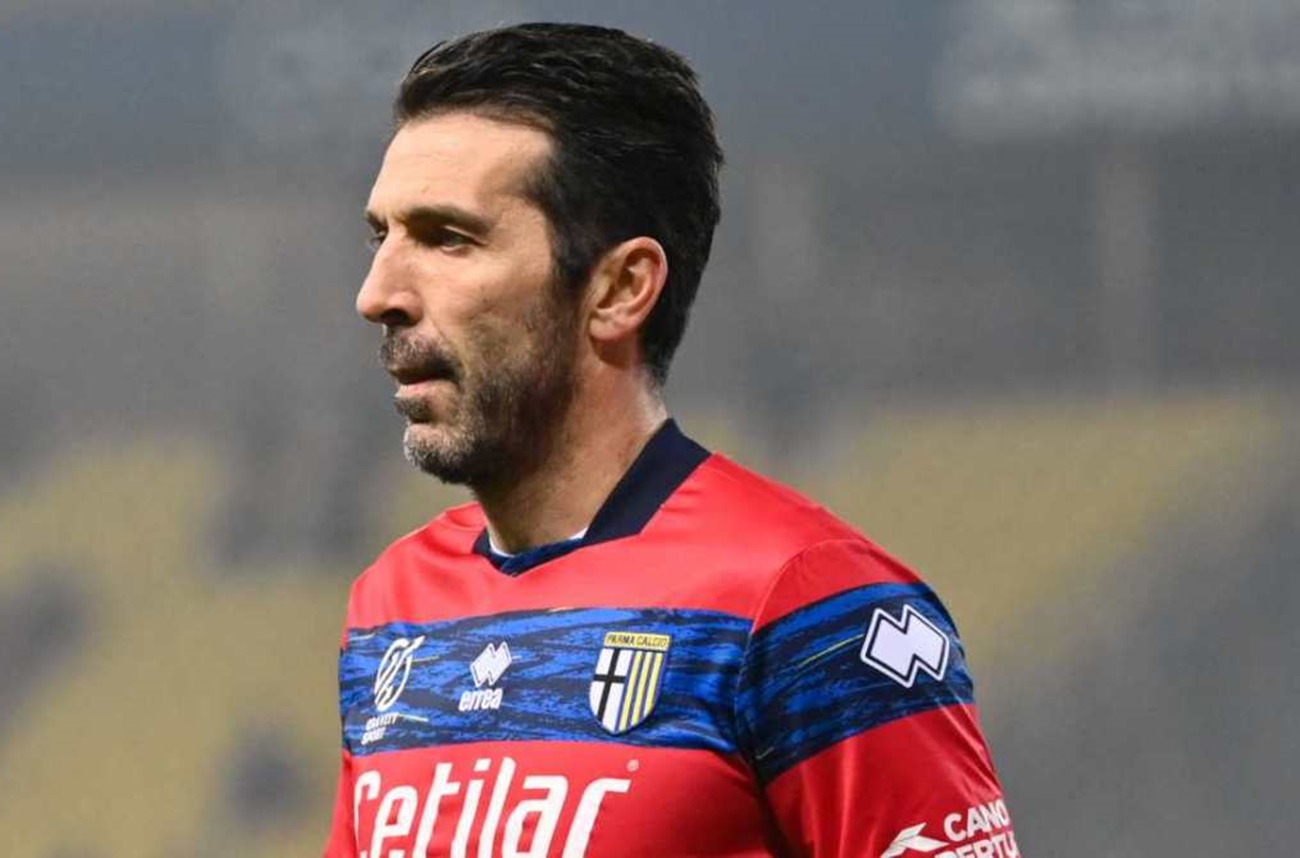 Μπουφόν: «Στα 55 μπορεί να αποσυρθώ! Κριστιάνο ή Μέσι…»