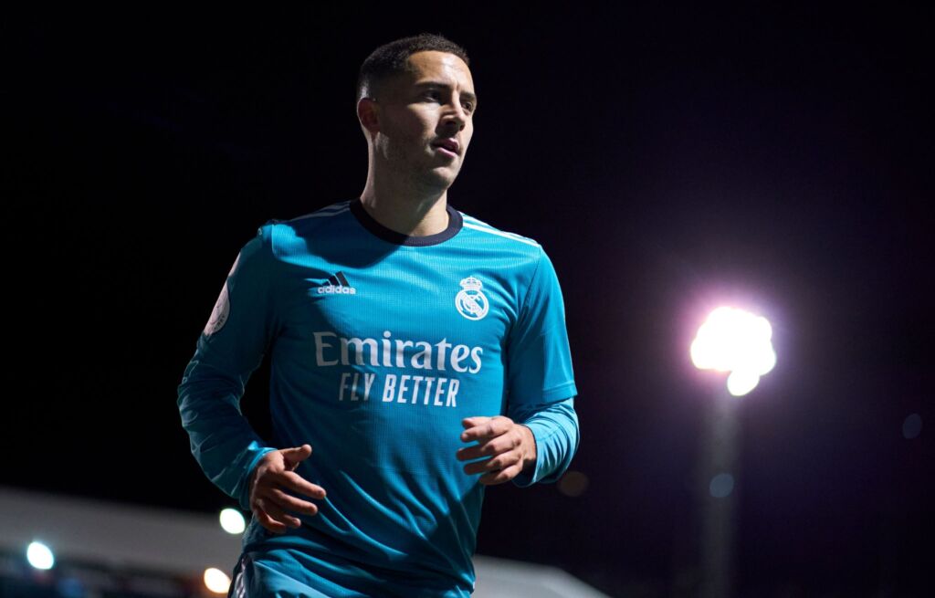 Οπαδοί της Αλκογιάνο φώναζαν στον Αζάρ: «Είσαι χοντρός και τρως κέικ!»