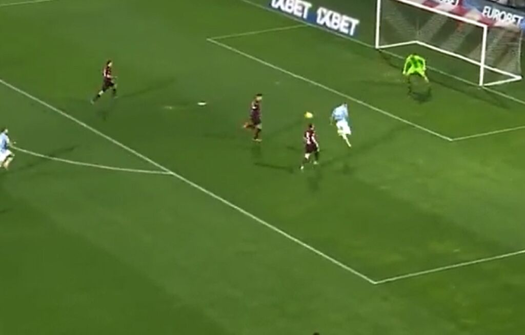 «Άρρωστη» ασίστ του Μιλίνκοβιτς Σάβιτς στο Σαλέρνο (vid)