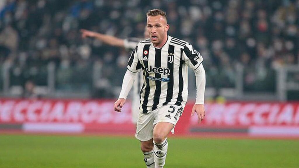 H Γιουβέντους στέλνει τον Αρτούρ στο… Νησί!