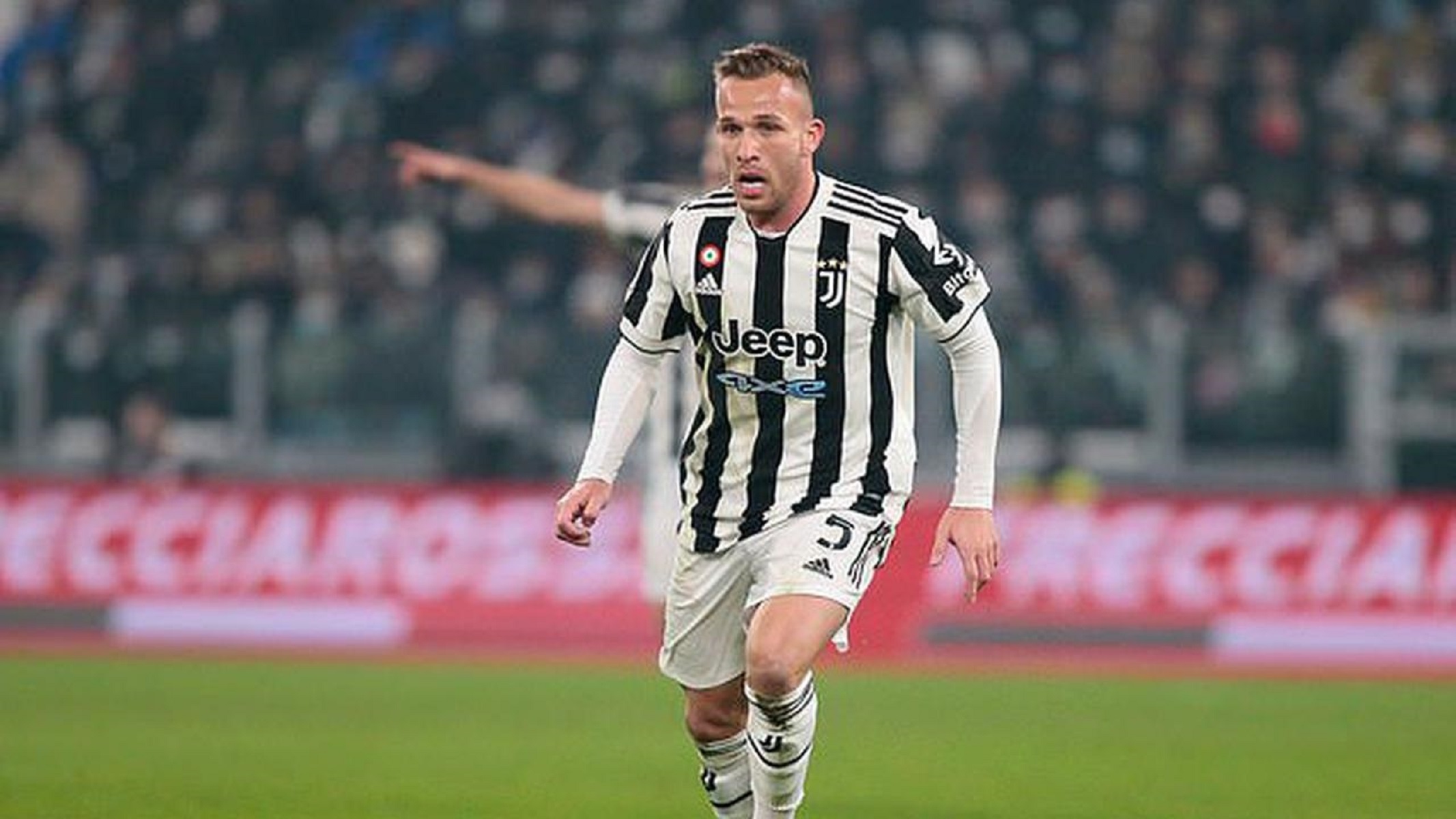 H Γιουβέντους στέλνει τον Αρτούρ στο… Νησί!