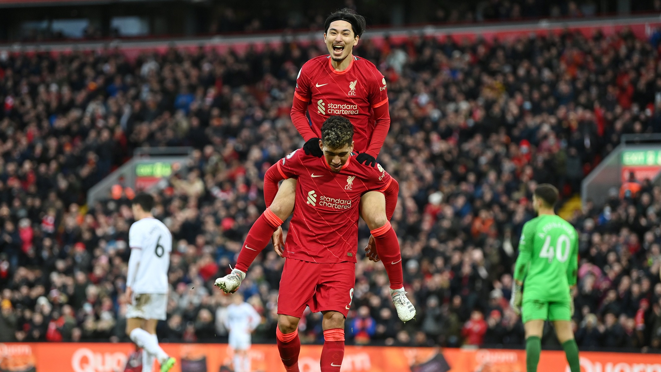 Λείπουν Μανέ – Σαλάχ, βρίσκουν άλλους… χορευτές οι «Κόκκινοι» (vid)