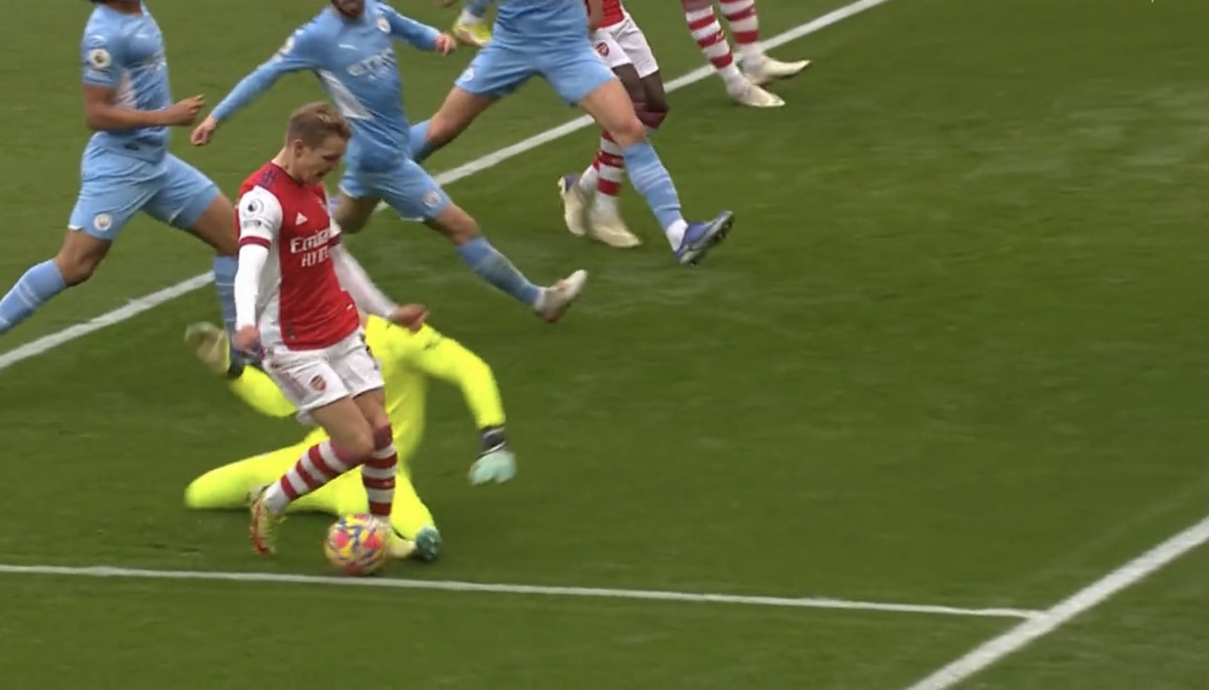 Όντεγκααρντ: «Οι κάμερες λένε πέναλτι, αλλά… για την Άρσεναλ ποτέ»