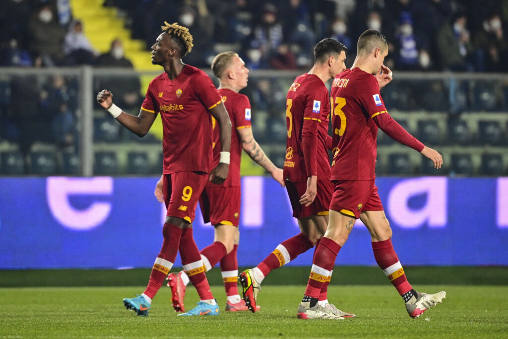 Τι έγινε το… πούλμαν του Μουρίνιο; Η Ρόμα έβαλε τέσσερα γκολ σε 37 λεπτά! (vid)