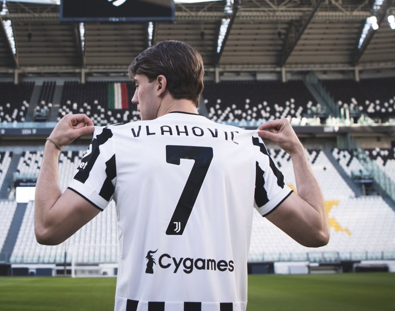 Γιουβέντους- Βλάχοβιτς: Όλα τα νούμερα πίσω από το μεγάλο deal!