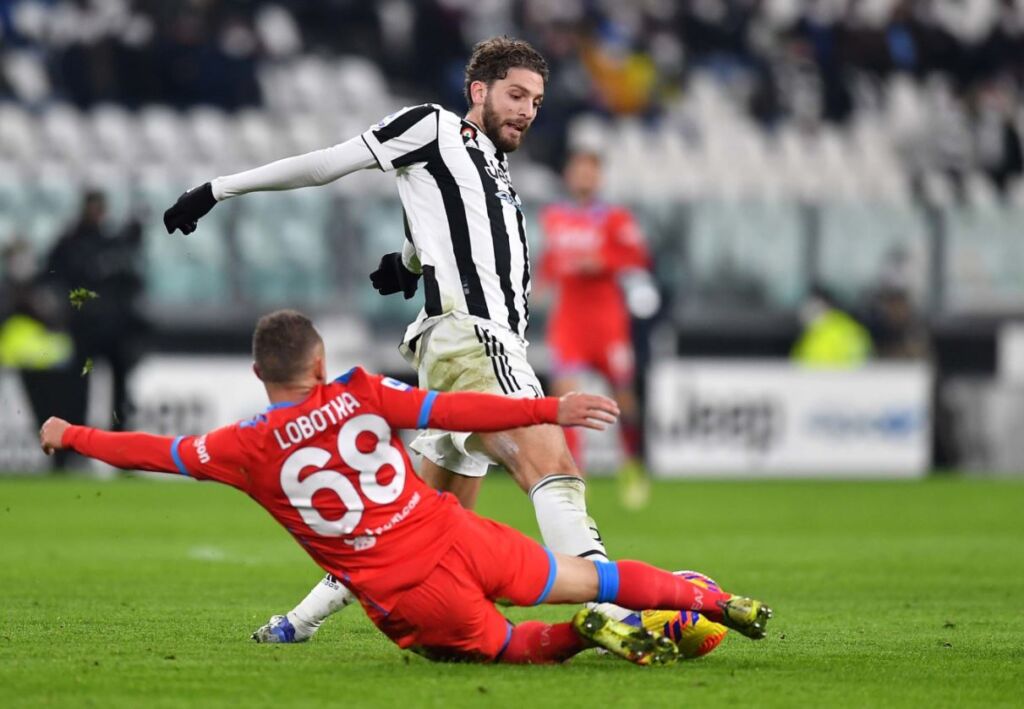 Ψυχωμένη Νάπολι, όρθια στο «σπίτι» της Γιουβέντους! (vid)