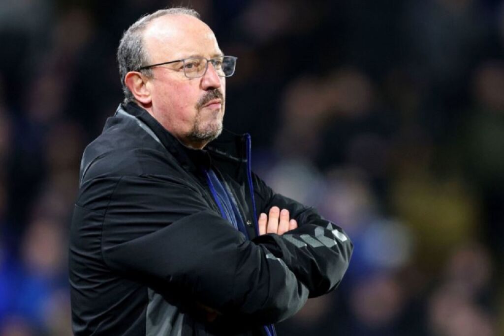 Μπενίτεθ… είχαμε – Απολύθηκε από Έβερτον!