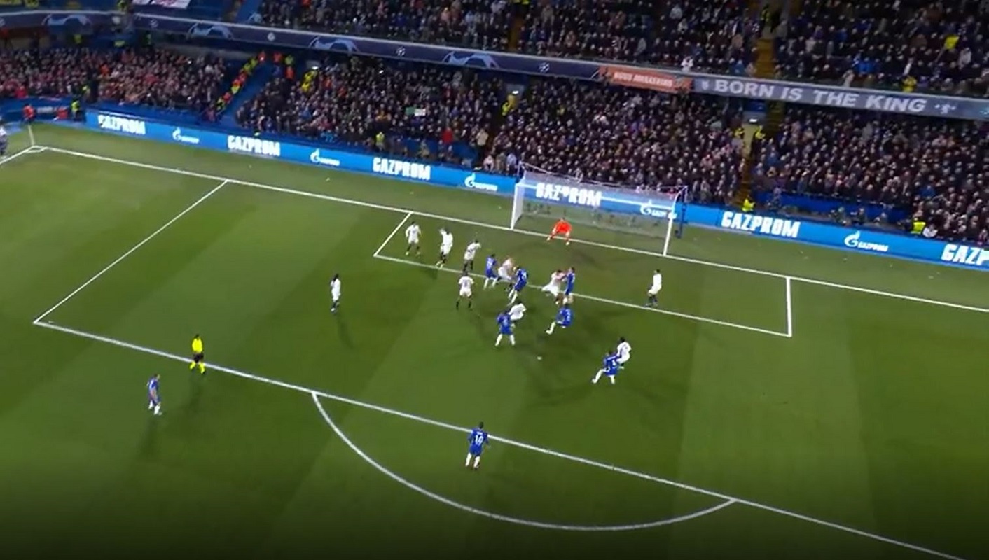 «Κάρφωσε» τη Λιλ με το καλημέρα ο Χάβερτς! (vid)