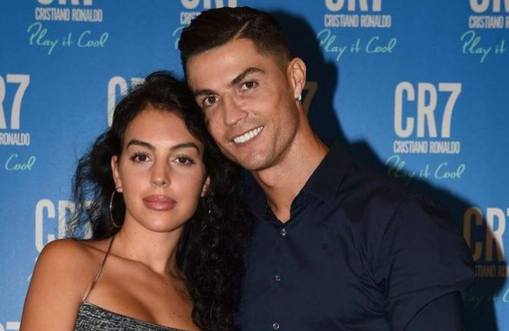 Φουλ στο ρομάντζο ο Κριστιάνο Ρονάλντο… (pic)