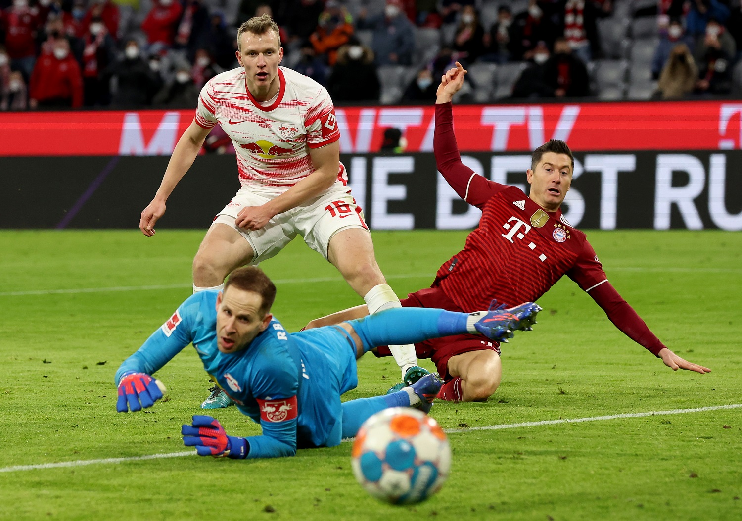 Όσο και αν πιέζουν την Μπάγερν, εκείνη δεν… αγχώνεται! (vid)