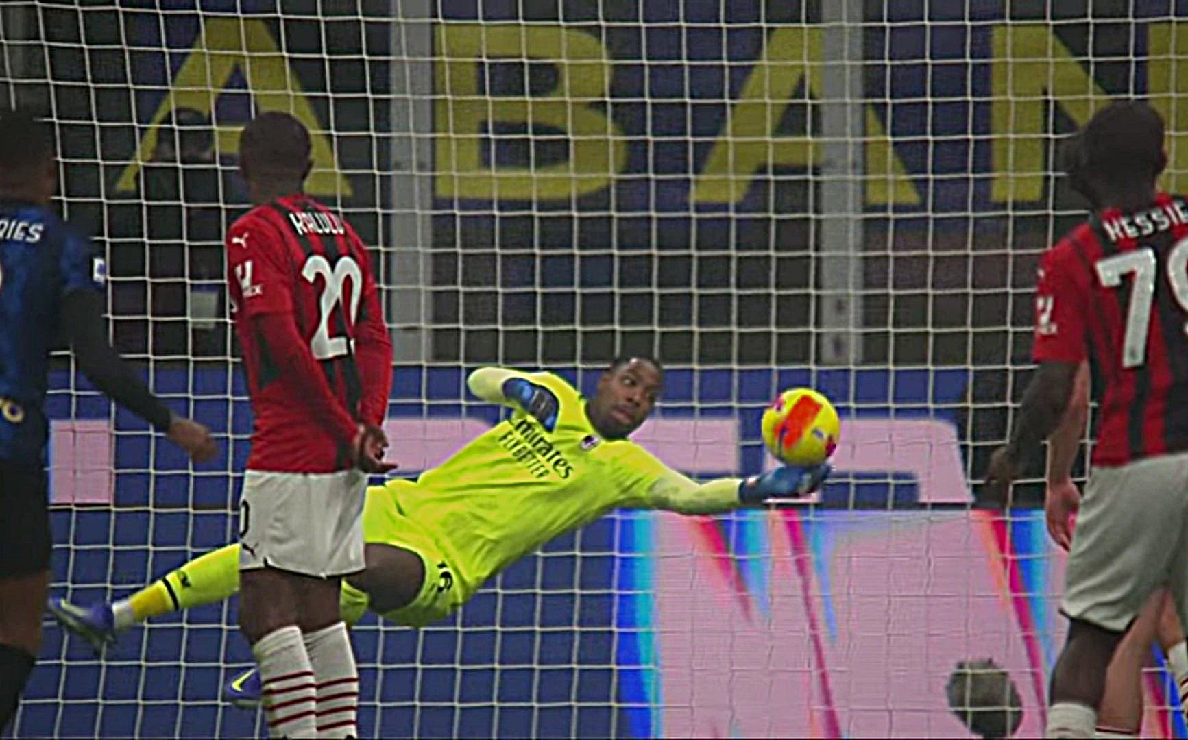 Μενιάν σαν άλλος Ντίντα στο «Μεάτσα» ! (vid)