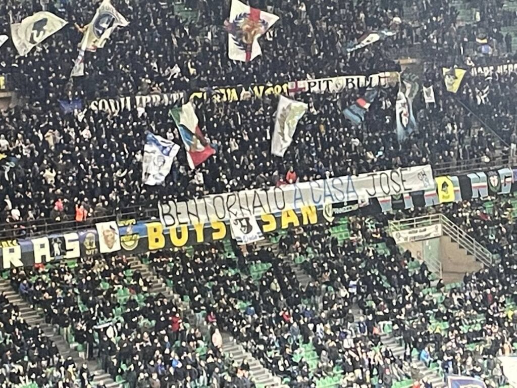 Θερμή υποδοχή Μουρίνιο στο «Μεάτσα»: «Καλώς ήρθες σπίτι, Ζοσέ»! (pic)