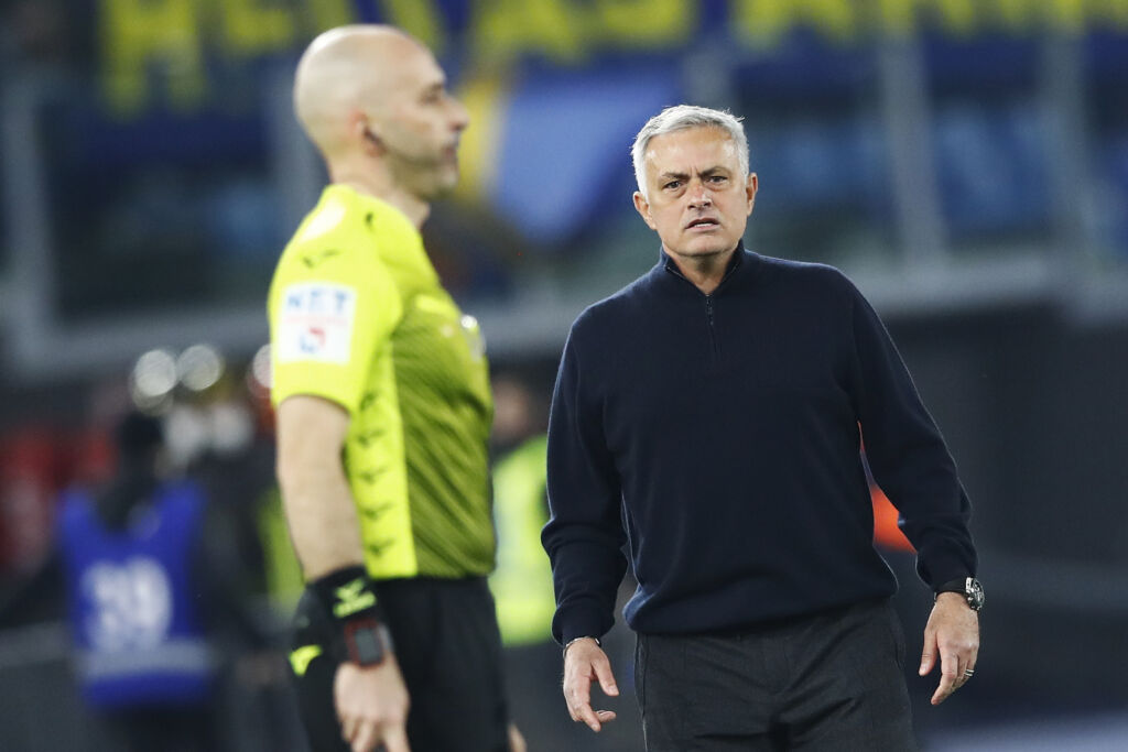 Βρέθηκε άνθρωπος στην Ιταλία που είπε καλό λόγο για τον Μουρίνιο!