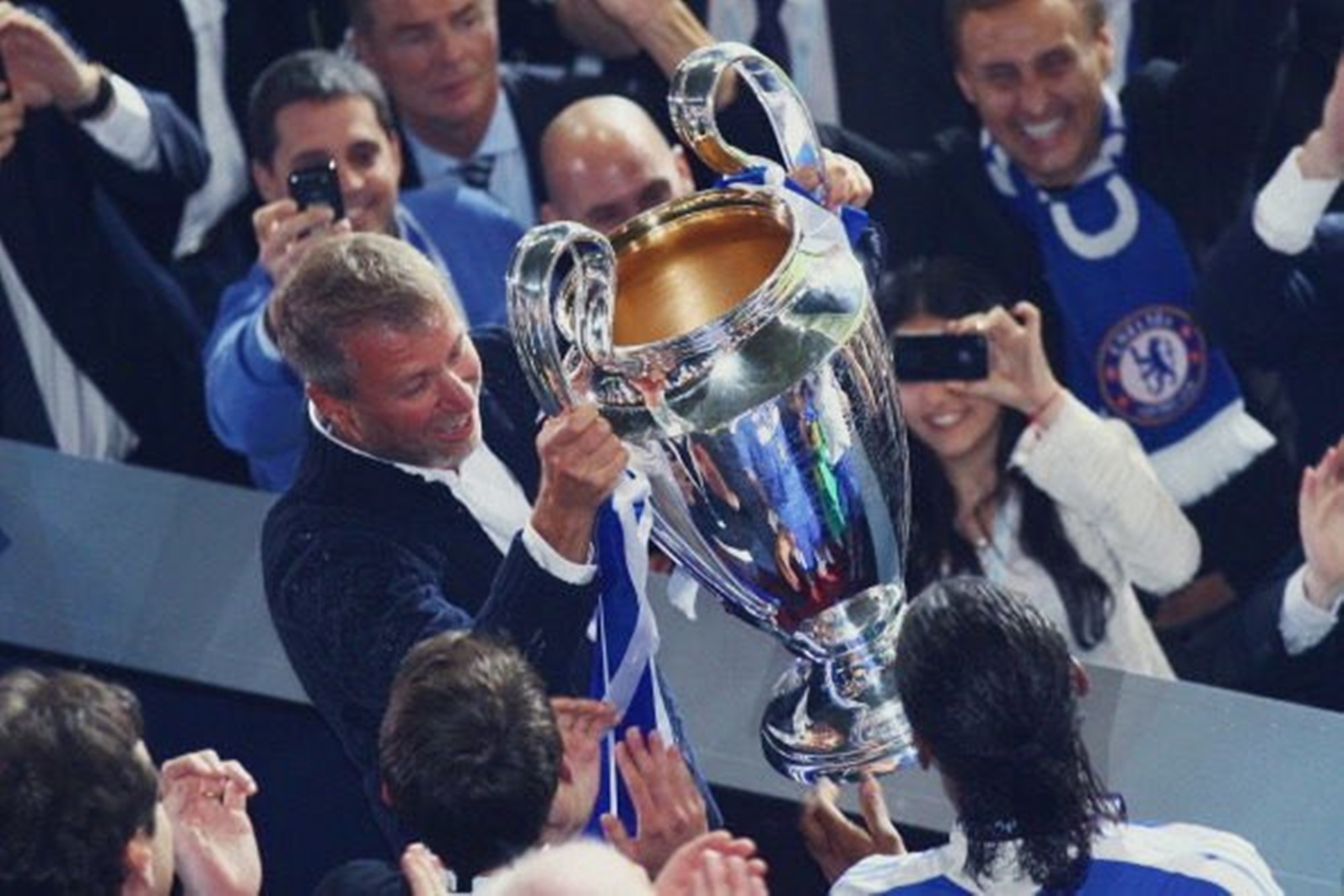 Ρόμαν Αμπράμοβιτς: Ανέβασε επίπεδο την Τσέλσι με κούπες και λεφτά!