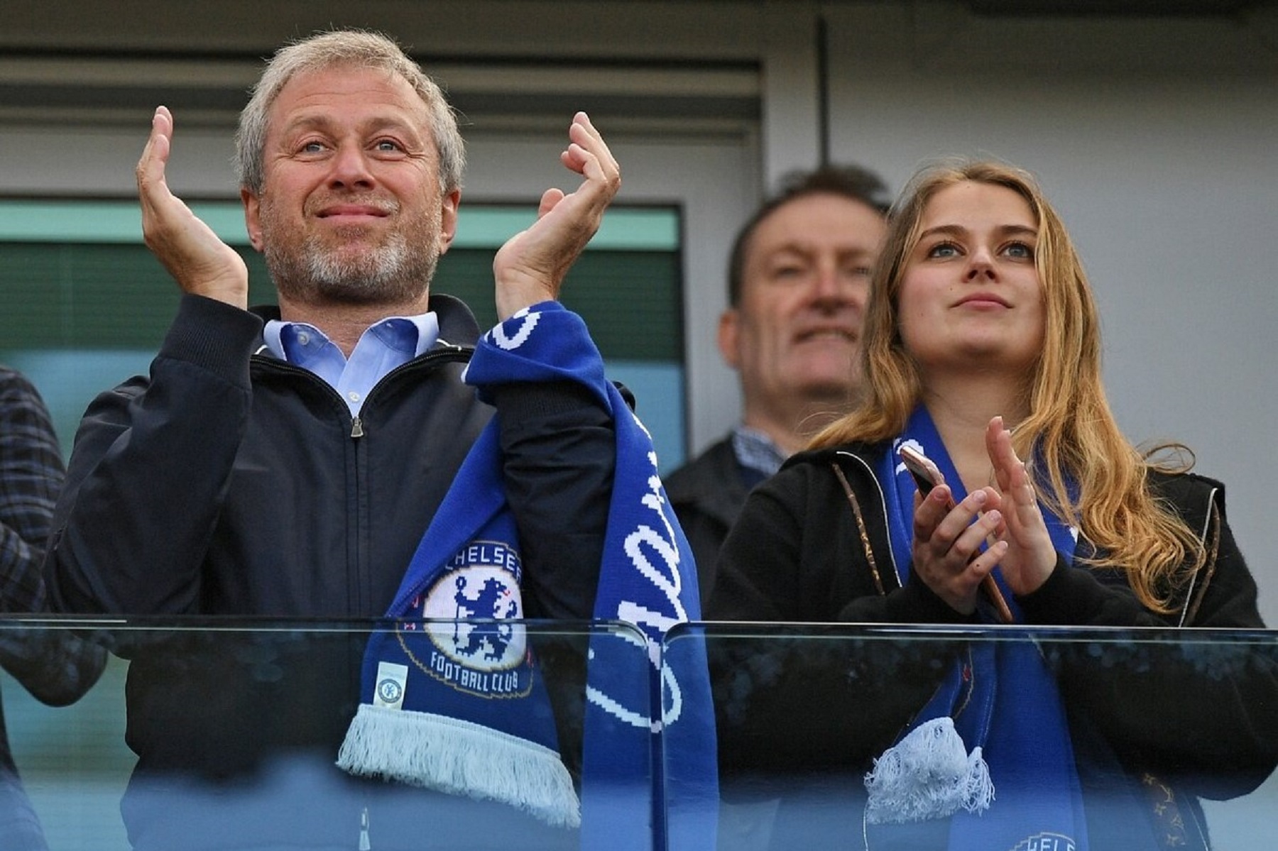 Η φυγή Αμπράμοβιτς έφερε την… καταδίκη του πολέμου στην Ουκρανία απ’ την Τσέλσι!