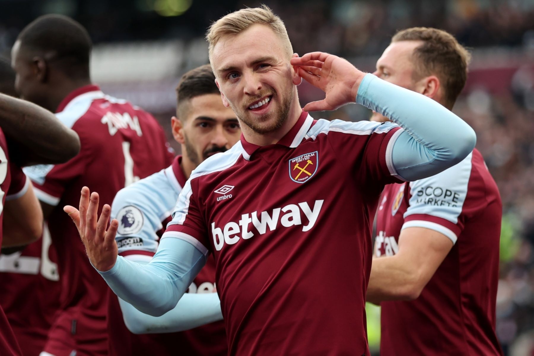 Κανένας Κριστιάνο, κανένας Σαλάχ – Τα φλας πάνω στον Τζάροντ Μπόουεν