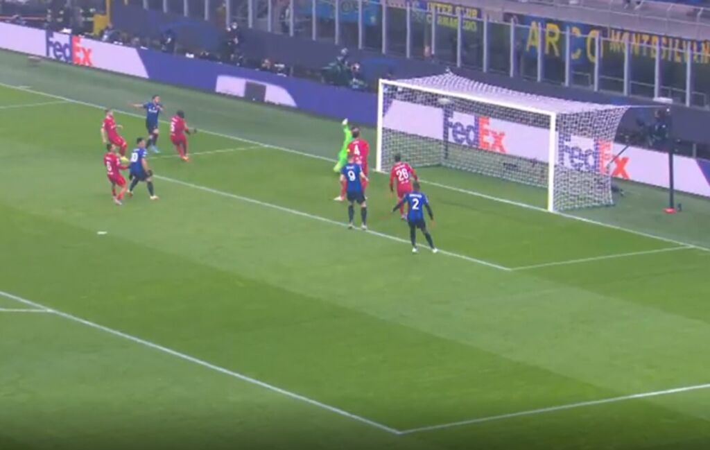 Κοντά στο γκολ η Ίντερ – «Έσπασε» το δοκάρι ο Τσαλχάνογλου! (vid)