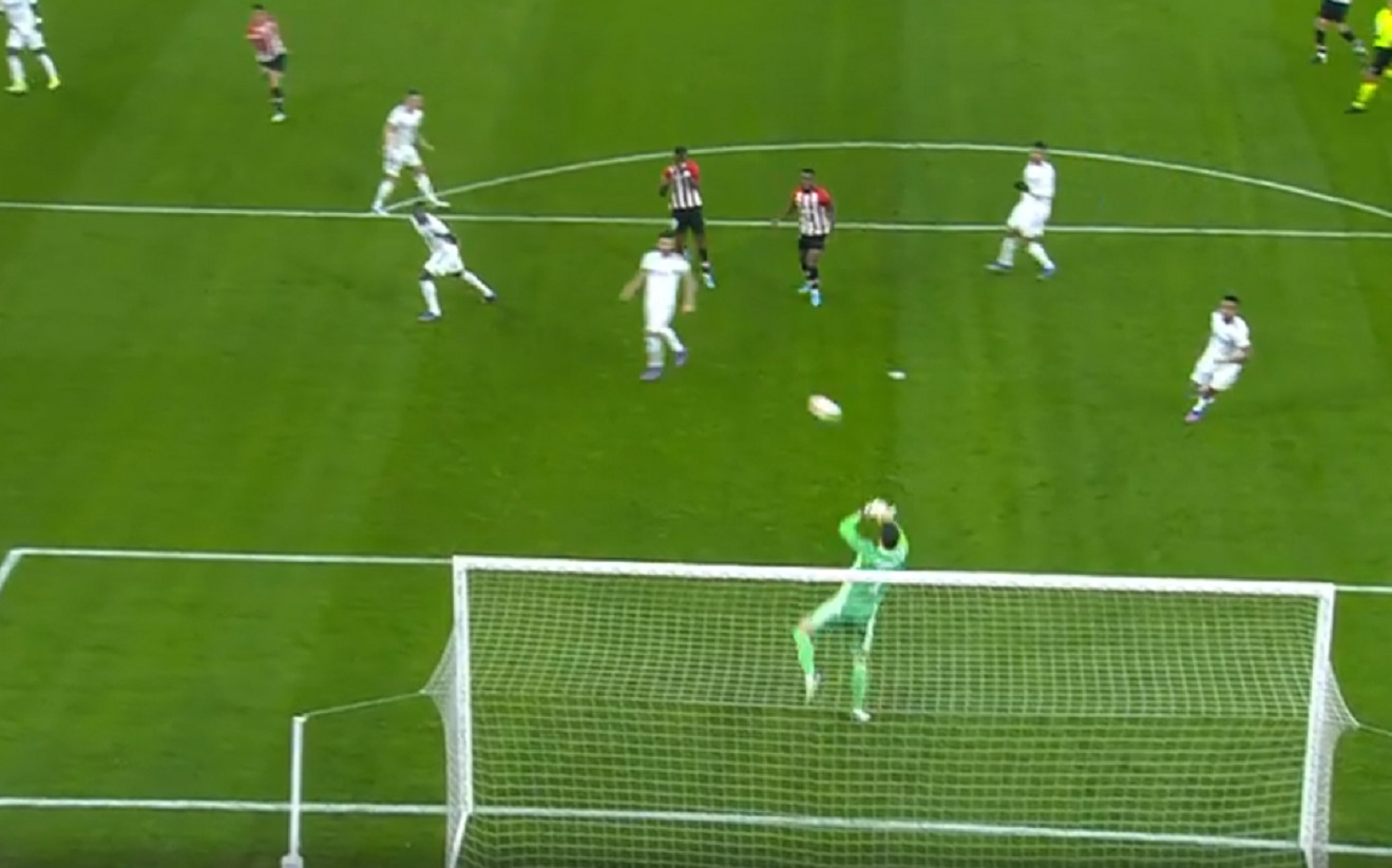 Απογειώθηκε ο Κουρτουά σώζοντας τη Ρεάλ! (vid)