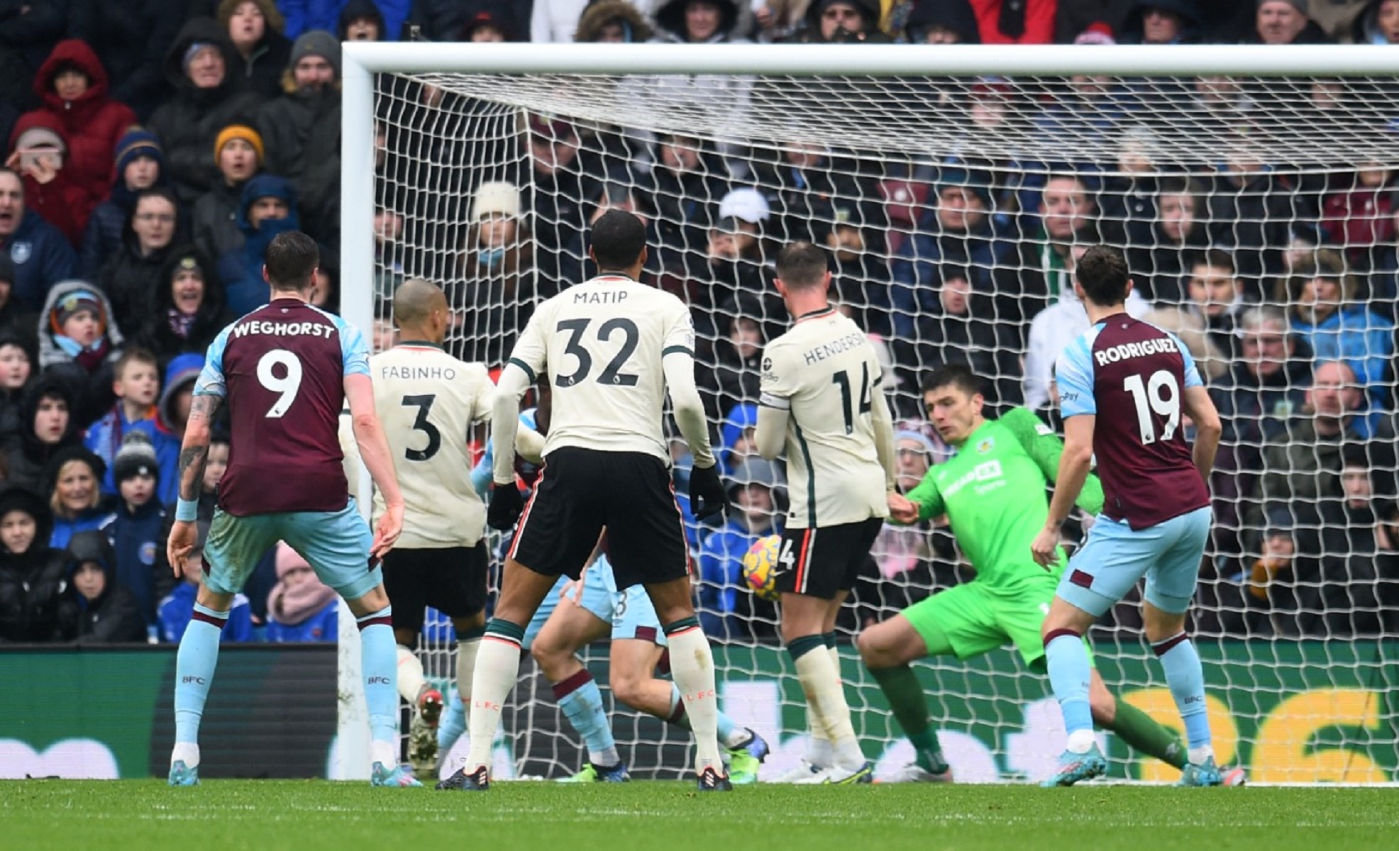 Έχει πάρει… φωτιά ο Φαμπίνιο και η Μπέρνλι το πλήρωσε! (vid)