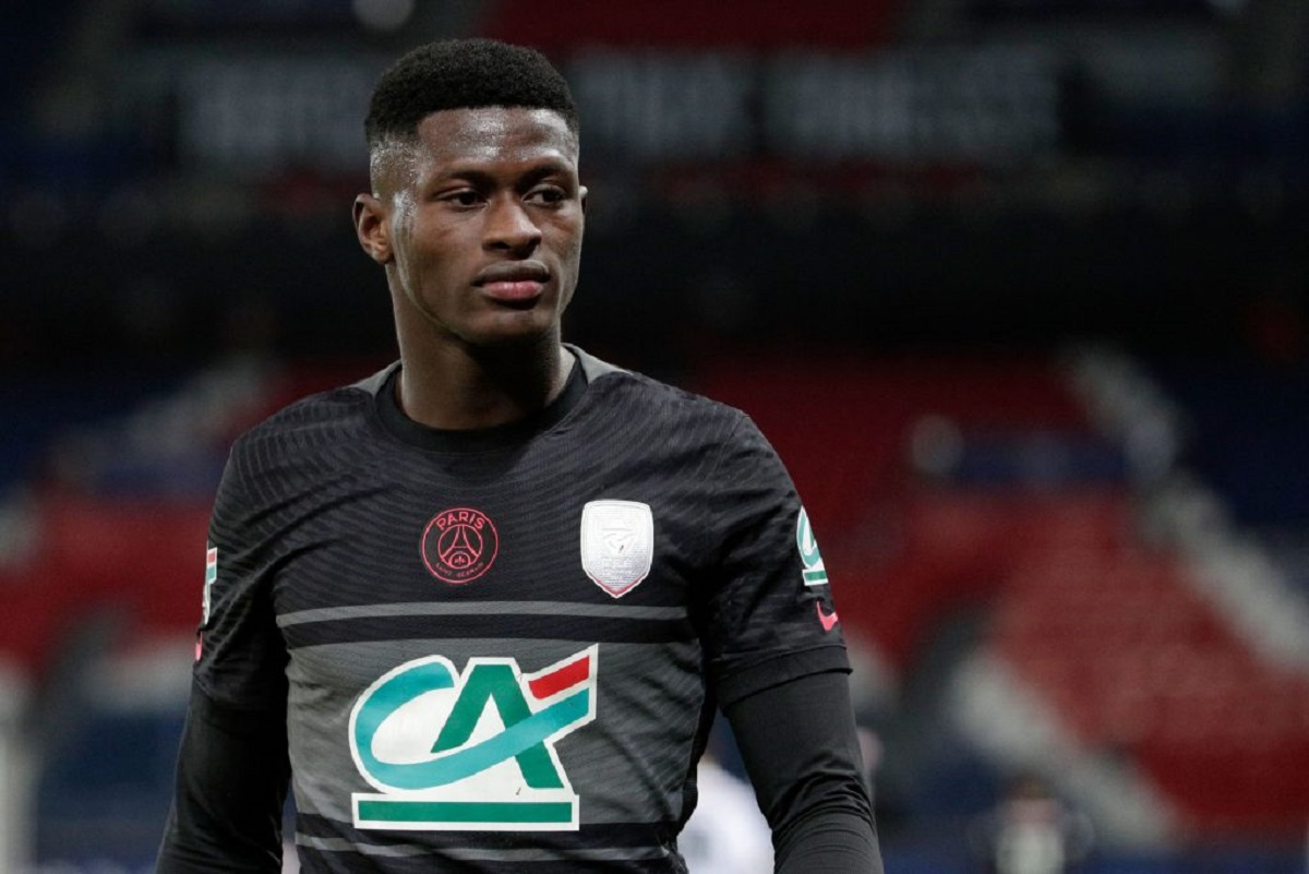 «Κλείνει» οριστικά το δανεικό 19χρονο αστέρι της η Παρί!