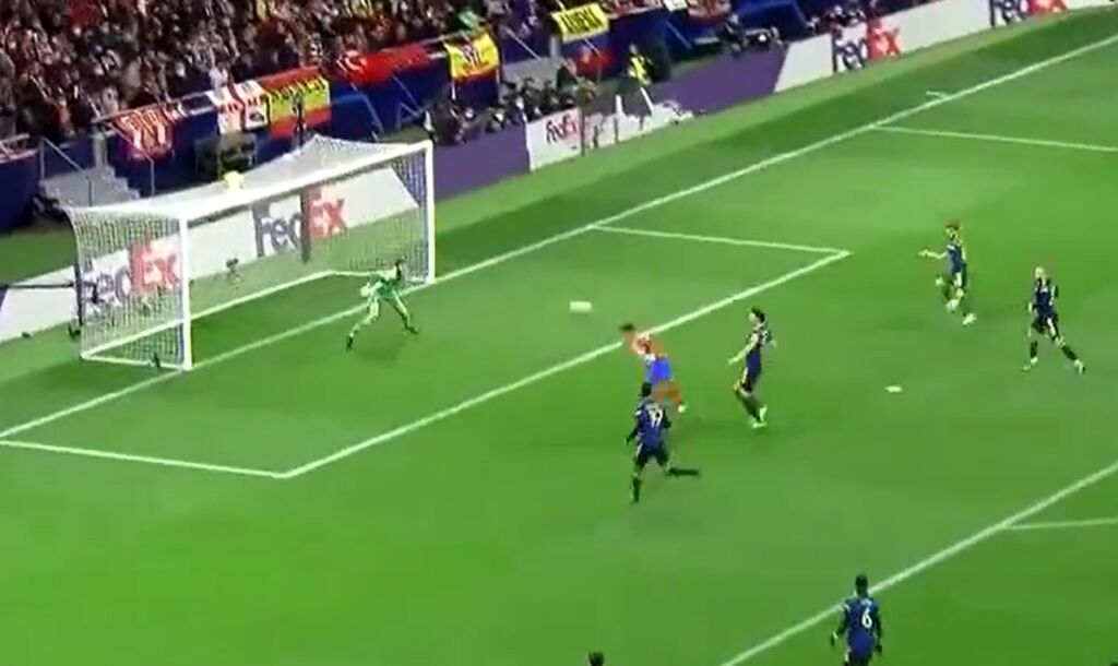 Γκολάρα του Ζοάο Φέλιξ – «Κάρφωσε» τον Ντε Χέα (vid)