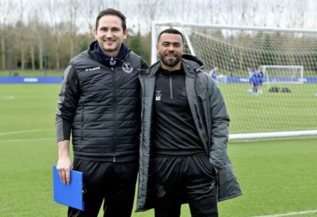 Ο Κόουλ «πρόδωσε» την Τσέλσι και αντάμωσε με τον Λάμπαρντ! (pic)