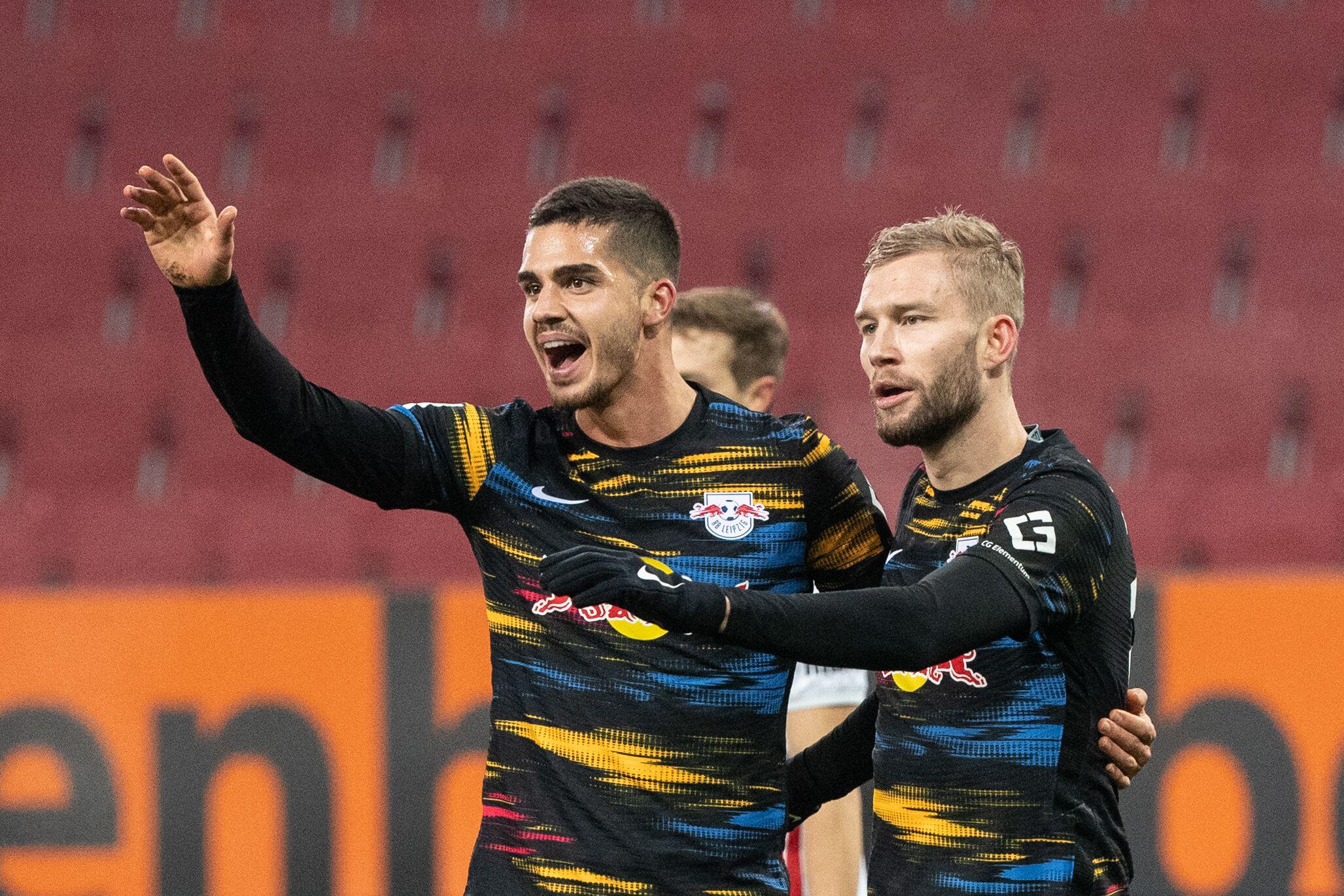 Ο Σίλβα τους έστειλε όλους… αδιάβαστους με τον «κεραυνό» του! (vid)