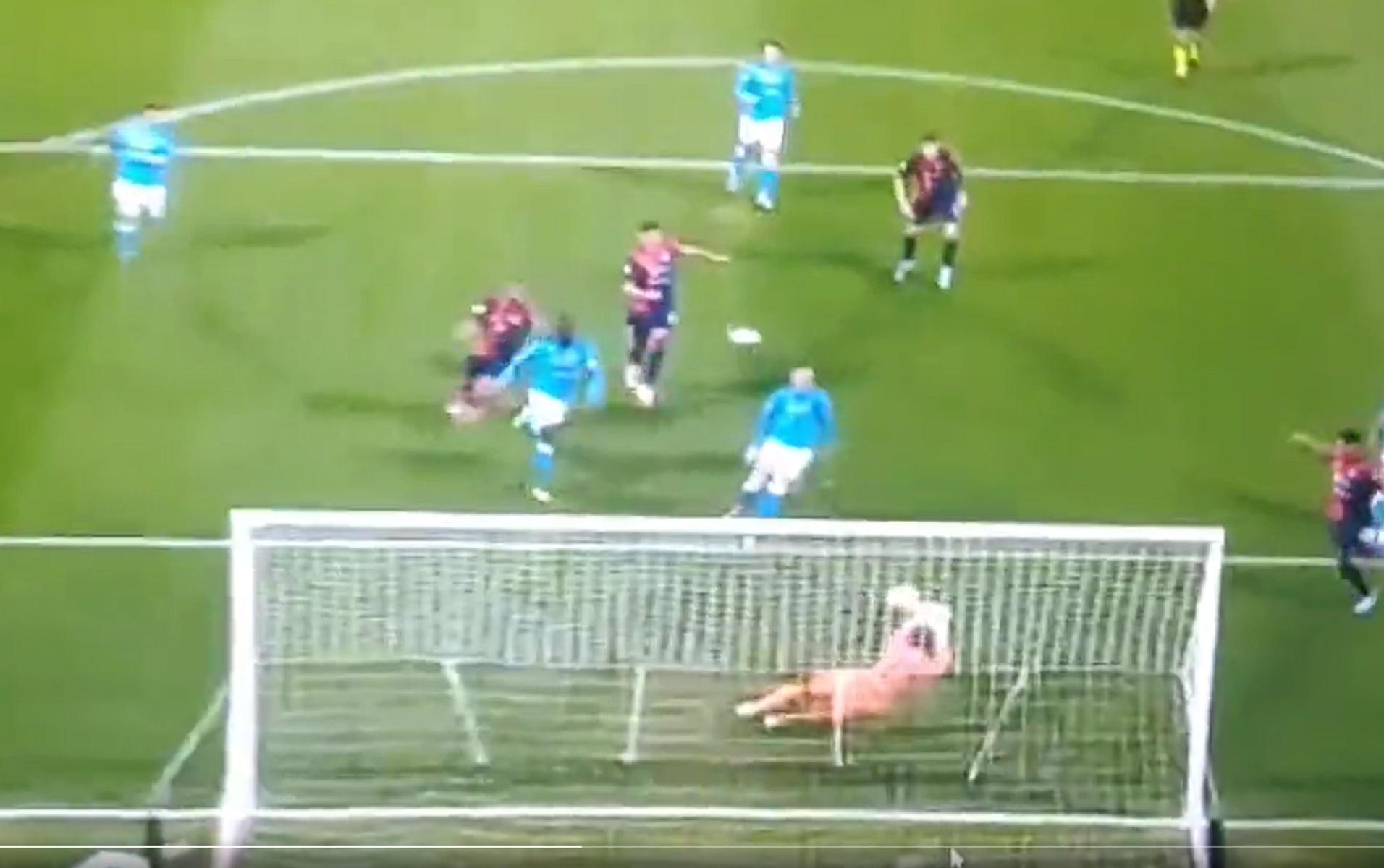 Οσπίνα για… κλάματα στο γκολ της Κάλιαρι (vid)