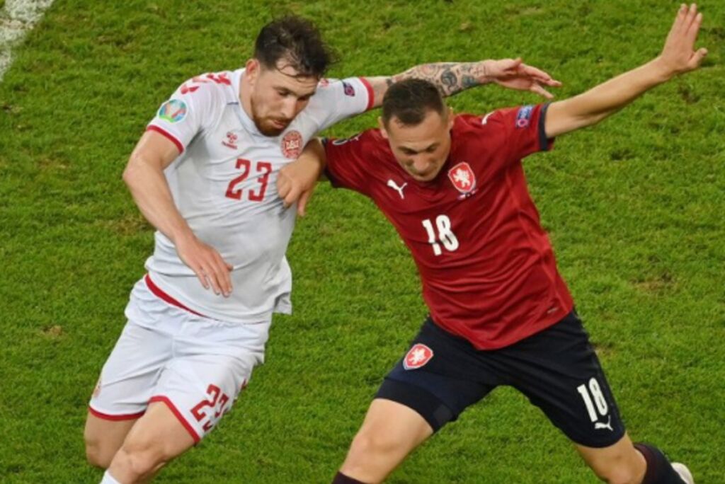 H Τσεχία μιμείται την Πολωνία – Αρνείται να παίξει με τη Ρωσία