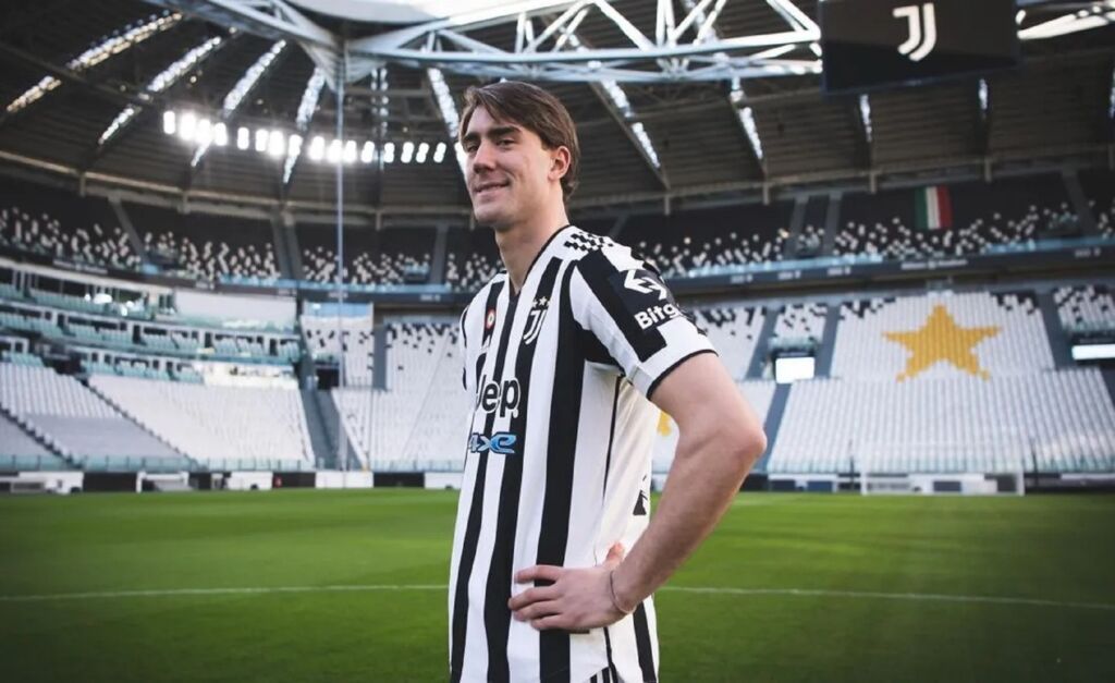 Βλάχοβιτς: «Εύκολη απόφαση για μένα η Γιούβε»