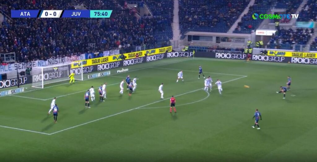 «Ρουκέτα» Μαλινόφσκι και γκολάρα από τα 25 μέτρα! (vid)