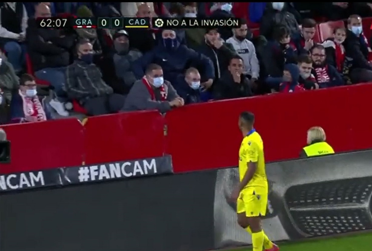 Ντροπιαστική ρατσιστική επίθεση σε παιχνίδι της La Liga! (vid)