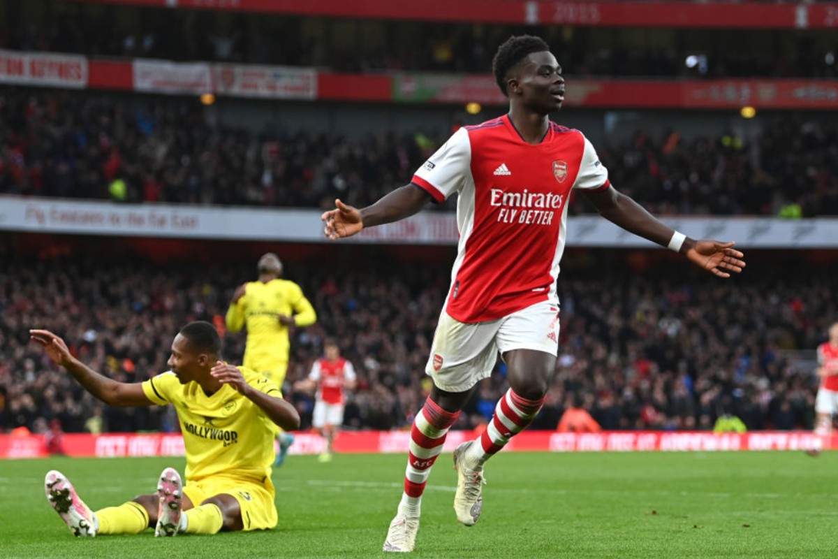 «Ζεσταίνεται» το νέο χρυσό συμβόλαιο του Σακά