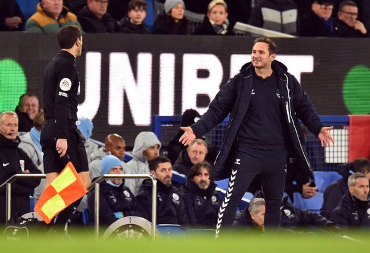 Επίσημη απολογία στην Έβερτον για το VAR!