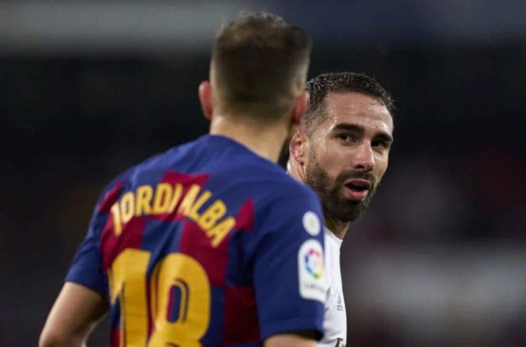 Έτοιμος για όλα ο Καρβαχάλ: «Πάμε να “φάμε” την Μπαρτσελόνα»