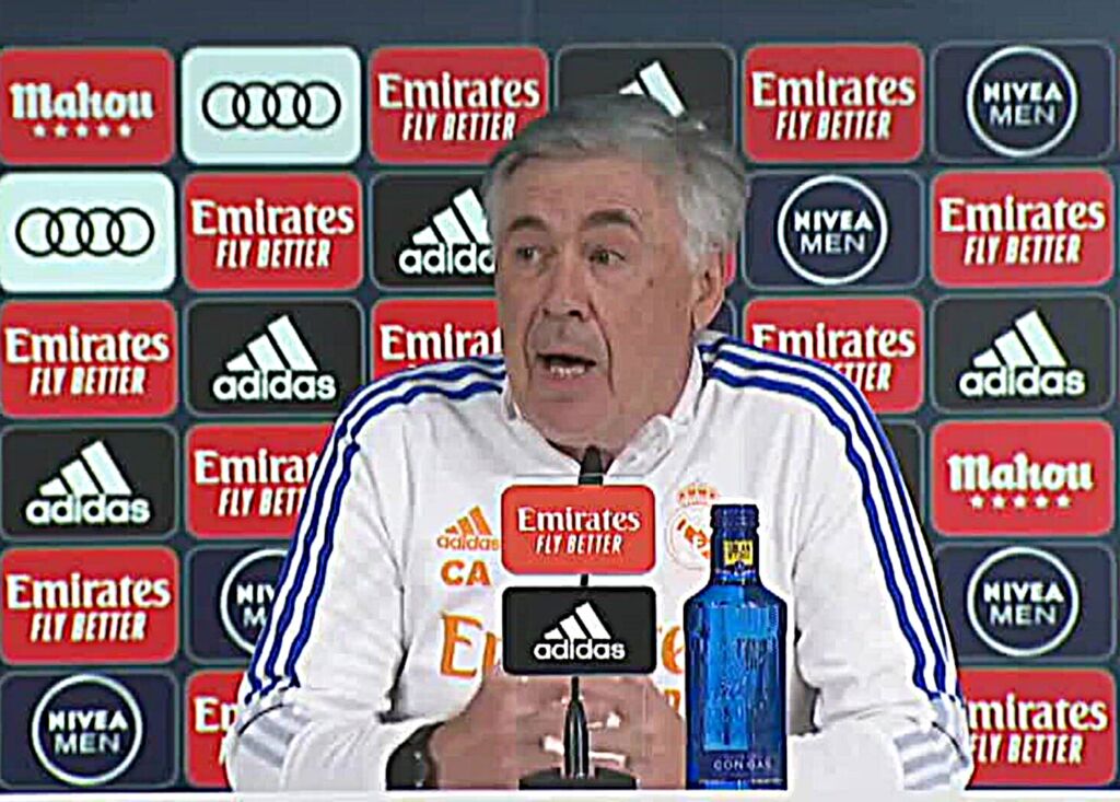 Αντσελότι: «Ωραία πανηγυρίσαμε, αλλά ήταν μόνο η φάση των 16»