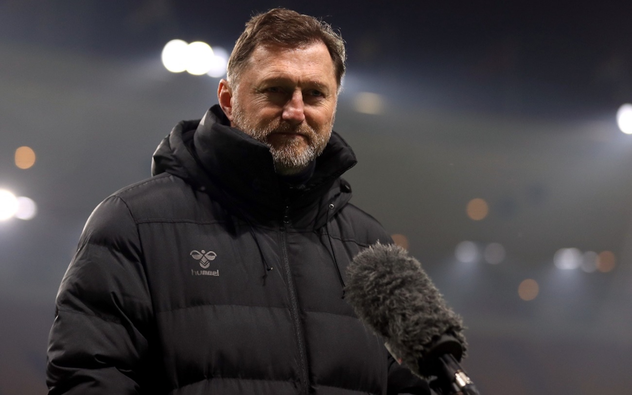 Όνομα-έκπληξη στη λίστα των προπονητών για τη Γιουνάιτεντ