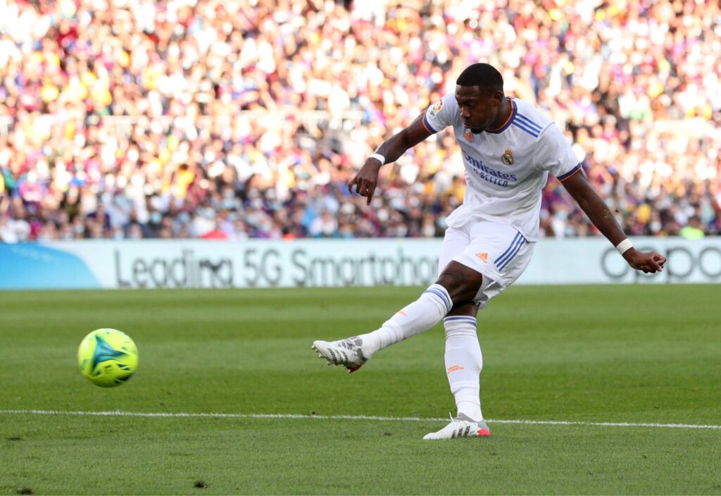 Δεν ξεχνάει ο Αλάμπα: «Θυμάμαι πολύ καλά πως “κάρφωσα” την Μπαρτσελόνα»