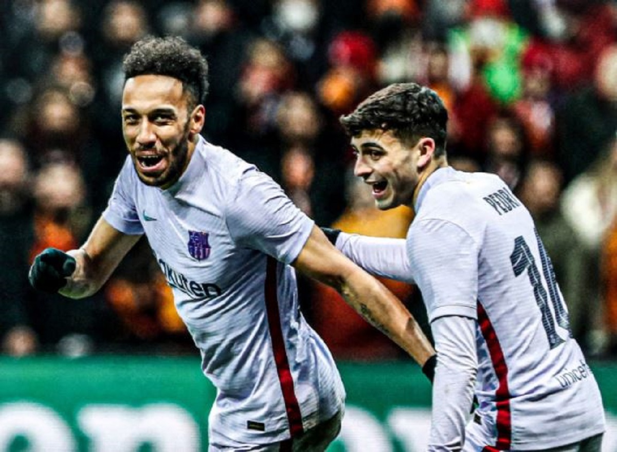 «Σβηστή» πρόκριση με ανατροπή η Μπαρτσελόνα! (vid)