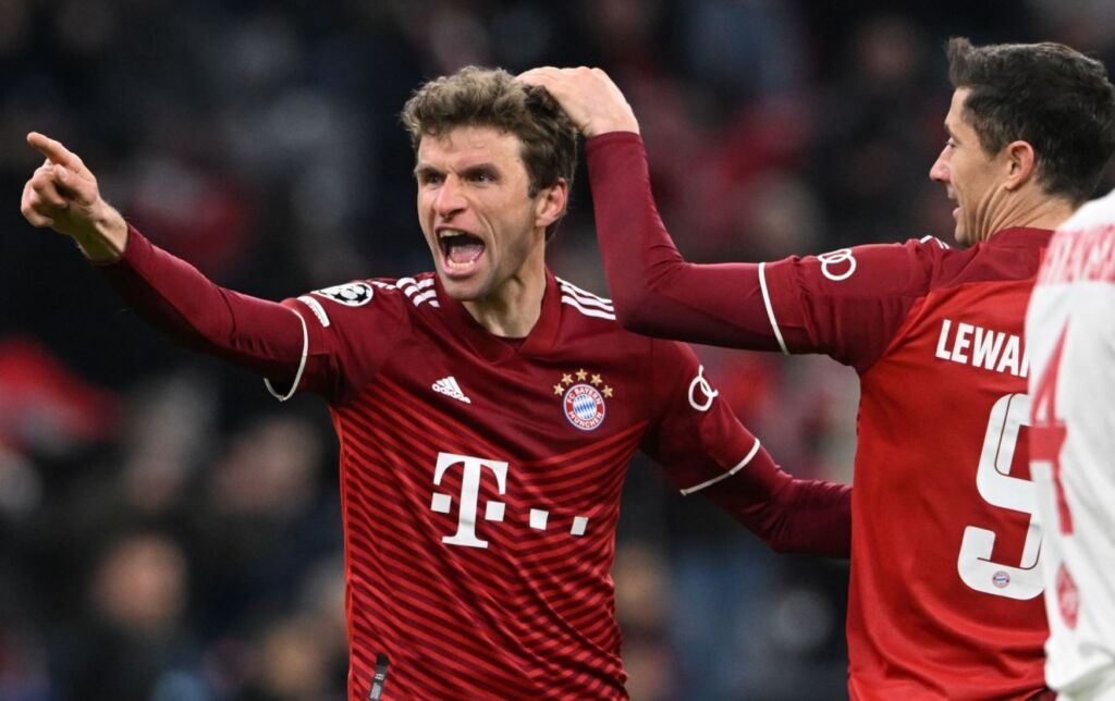 Μπάγερν χωρίς οίκτο! Επτά τεμάχια με διαστημικό Λεβαντόφσκι! (vid)