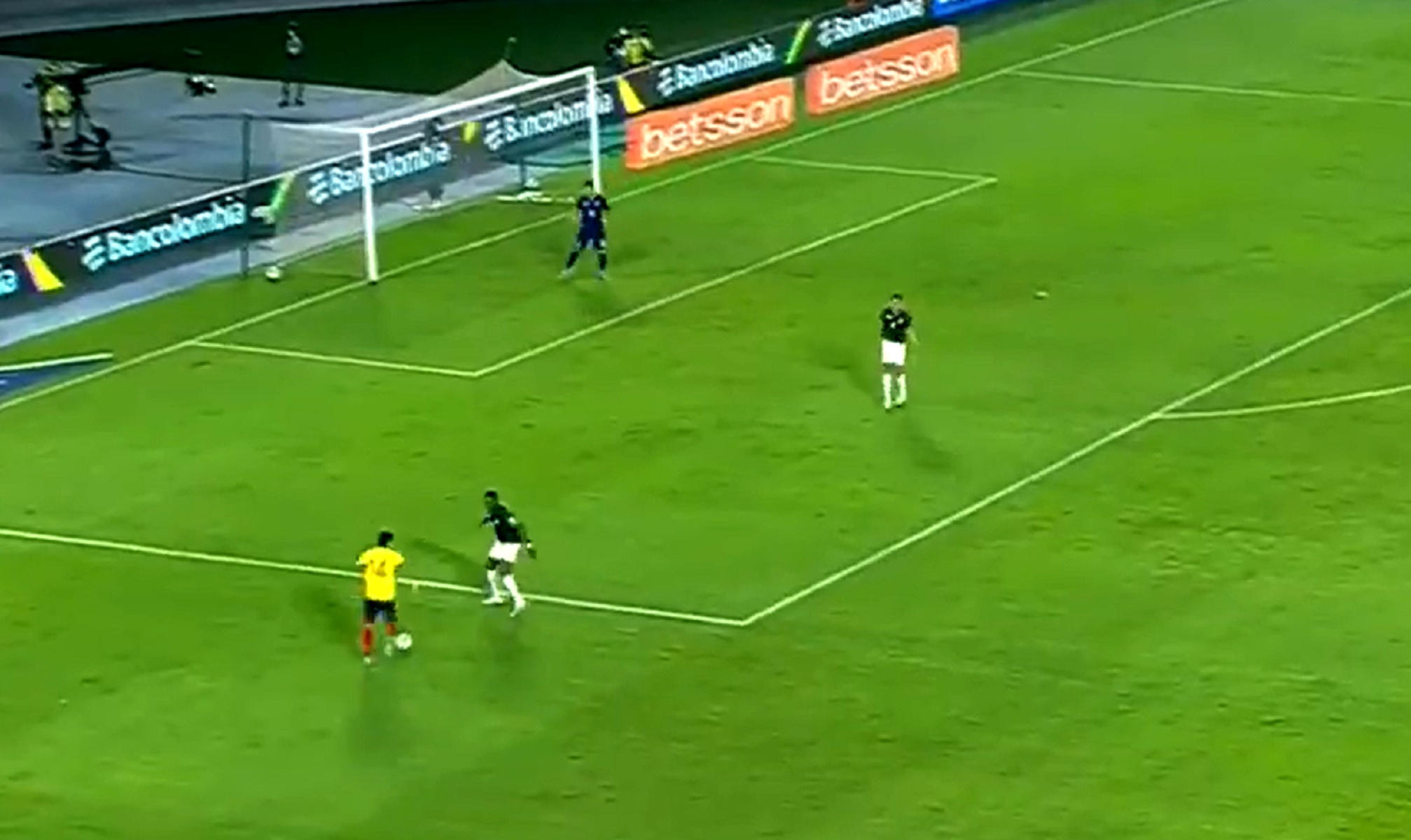 Ο Λουίς Ντίαζ σκοράρει μονάχα… αριστουργήματα (vid)