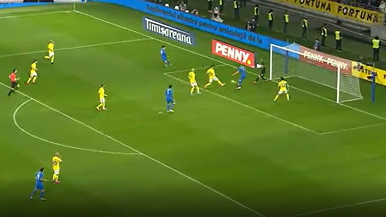 Σκόραρε ο Γιακουμάκης όμως το VAR τον… πίκρανε! (vid)