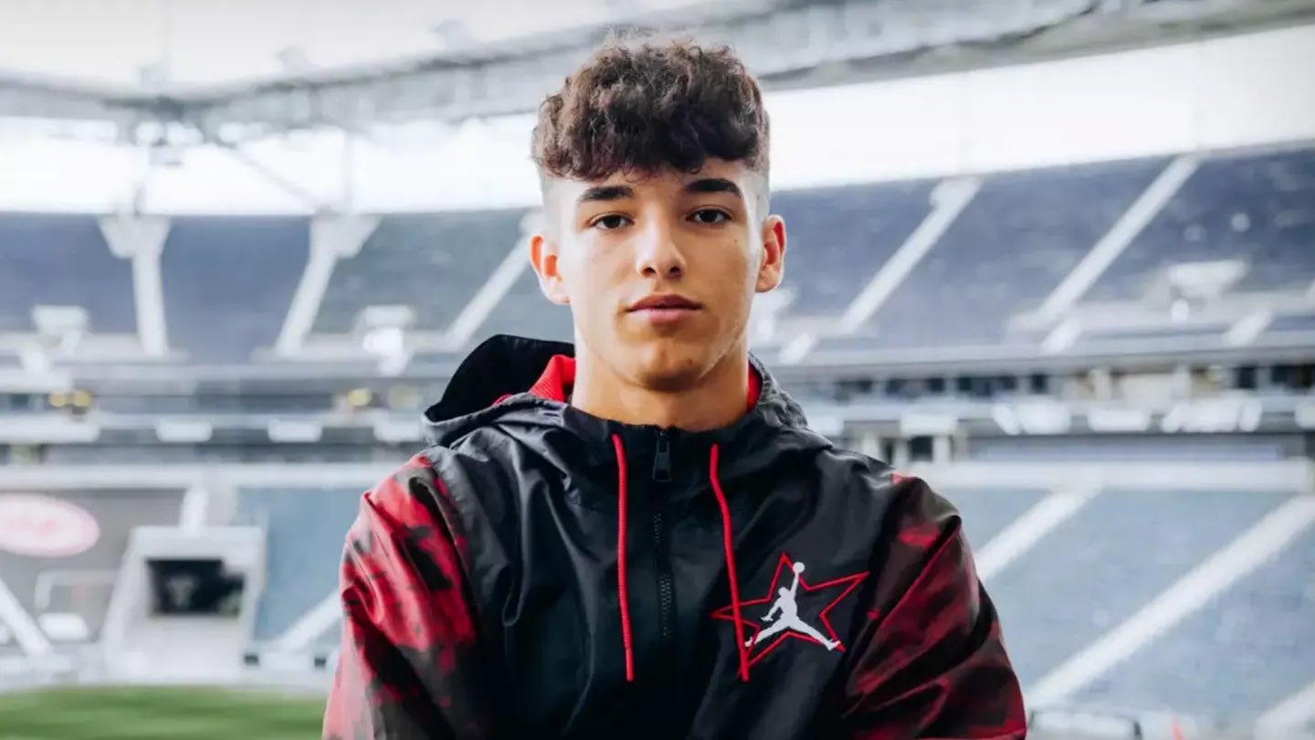 Ηχηρή απάντηση της Ρεάλ στην Μπαρτσελόνα – Πήρε το «διαμάντι» της Άιντραχτ (vid)