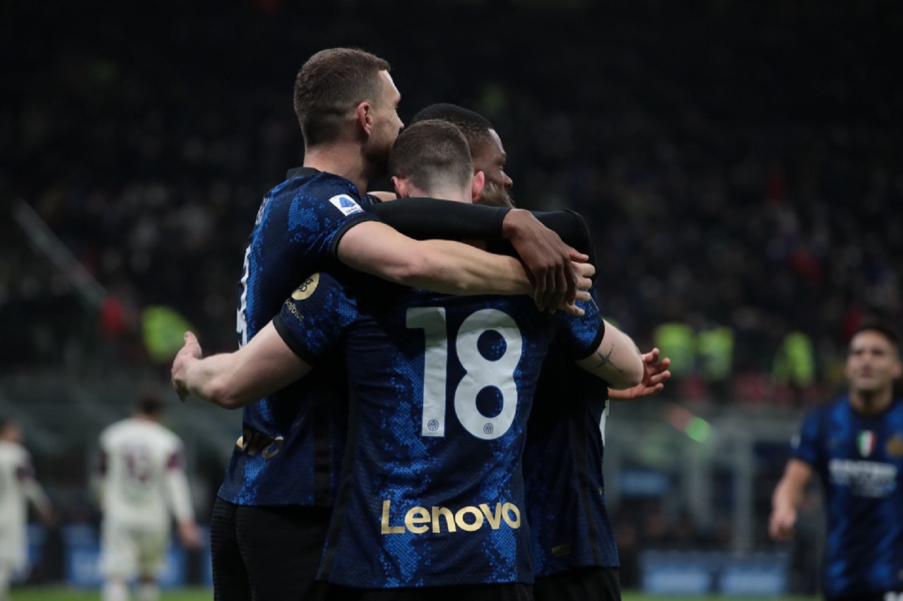 Ίντερ πέντε… αστέρων και κορυφής! (vid)