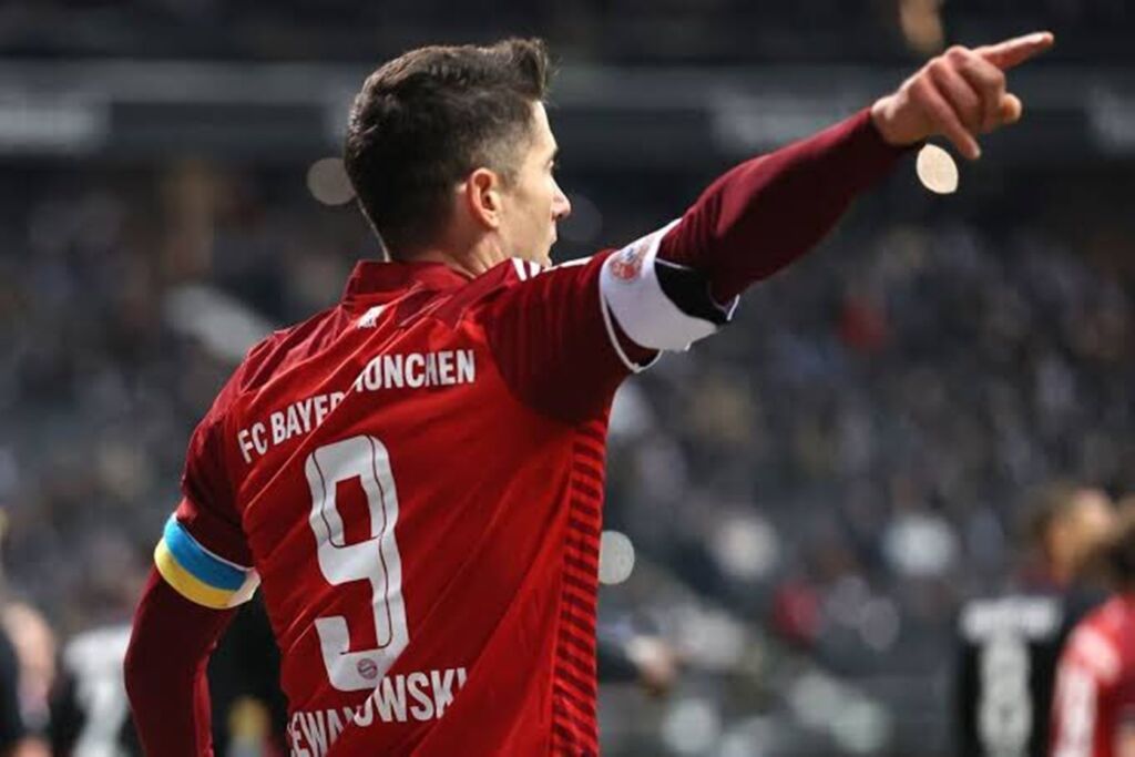 Οι παράλογες.. προϋποθέσεις της Μπαρτσελόνα για να αποκτήσει τον Λεβαντόφσκι!