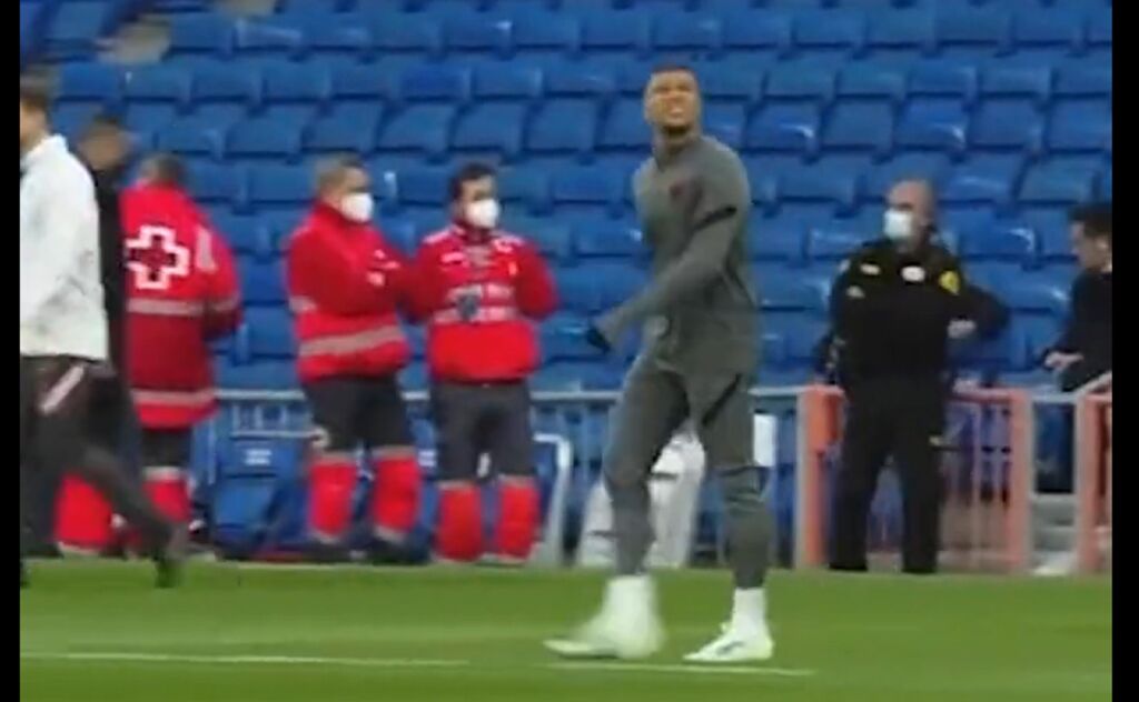 Το κοινό της Ρεάλ Μαδρίτης αποθέωσε τον… δικό της Μπαπέ (vid)