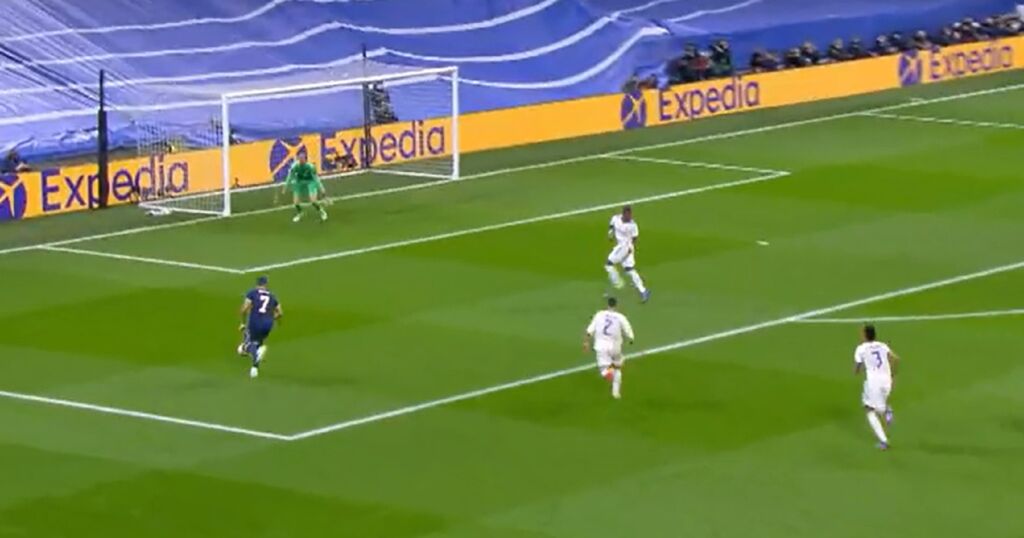 Ο Μπαπέ λύγισε μπροστά στον Κέρβερο Κουρτουά (vid)