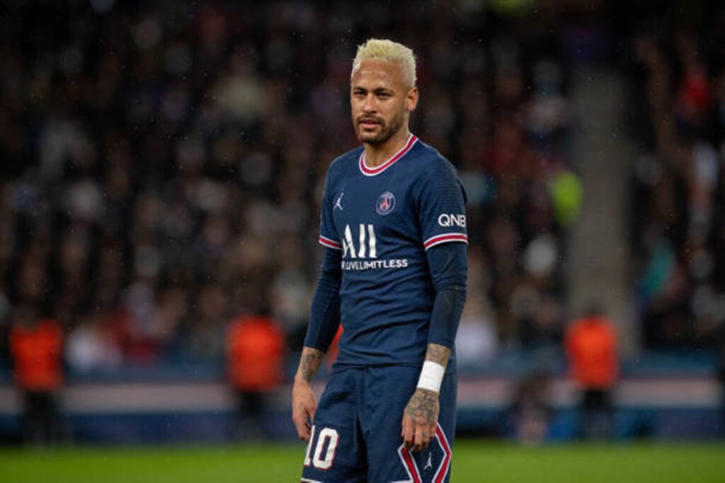 Καταραμένη φτώχεια: Το μηνιάτικο του Νεϊμάρ δεν το έχει ούτε ο Μέσι, ούτε ο Μπαπέ! (pic)