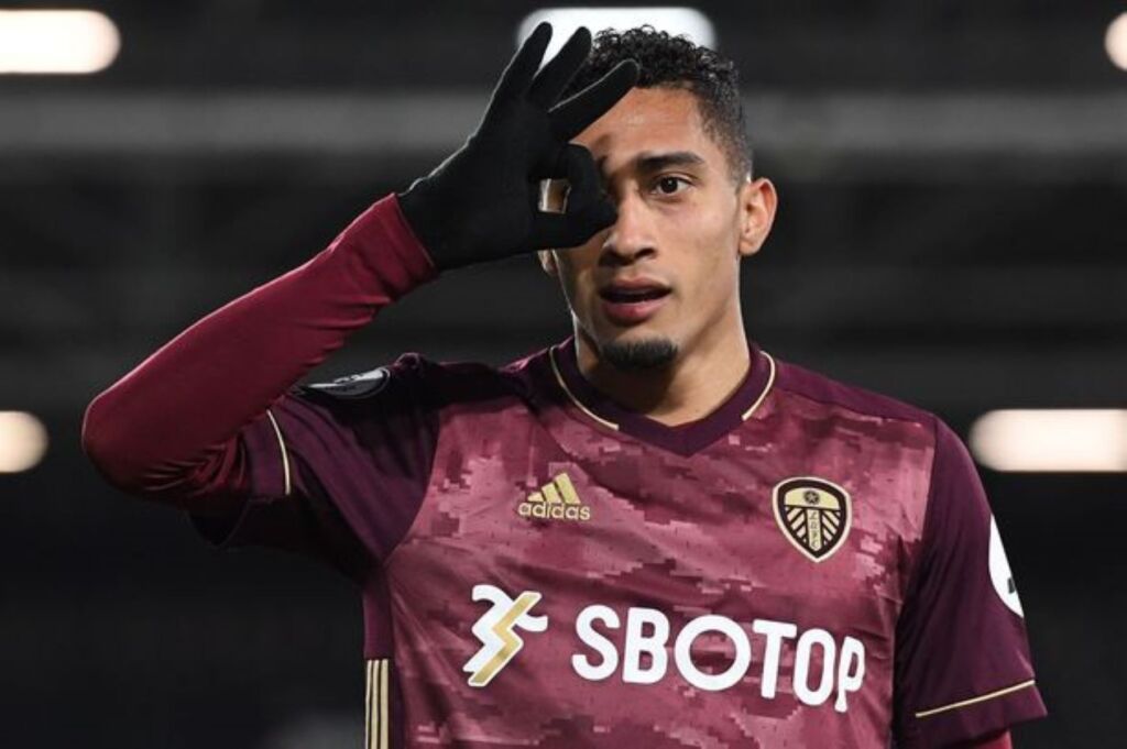 Ο Κλοπ… αποφάσισε – “Θυσιάζει” τον Μιναμίνο για τον Ραφίνια!