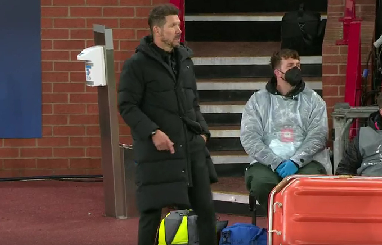 Μαζί με τον Λόντι, έκανε κεφαλιά και ο «Τσόλο» στο γκολ της Ατλέτικο (vid)